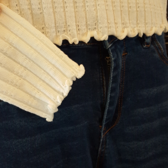 Gaze winter white knit top. M - Picture 3 of 7